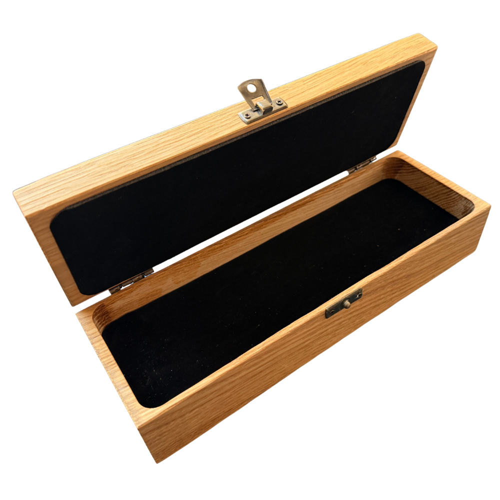 WZ 19W knife + gift box made of solid ash wood